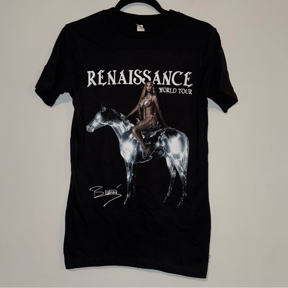 Beyonce Renaissance World Tour Horse Signature 2023 Tee